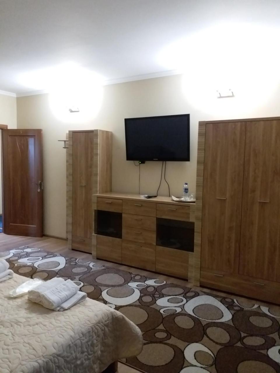 Apelsin Hotel Bilhorod-Dnistrovsʼkyy Екстериор снимка
