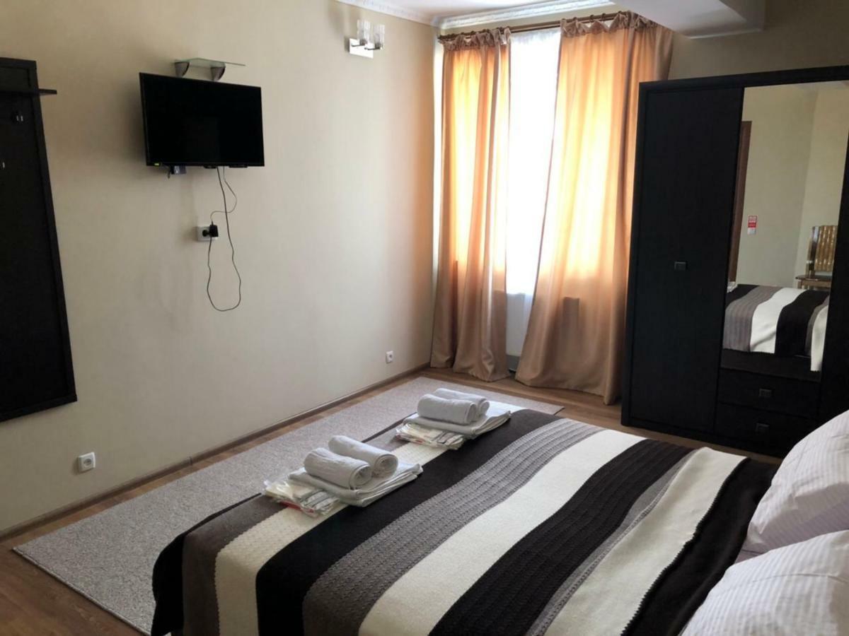 Apelsin Hotel Bilhorod-Dnistrovsʼkyy Екстериор снимка