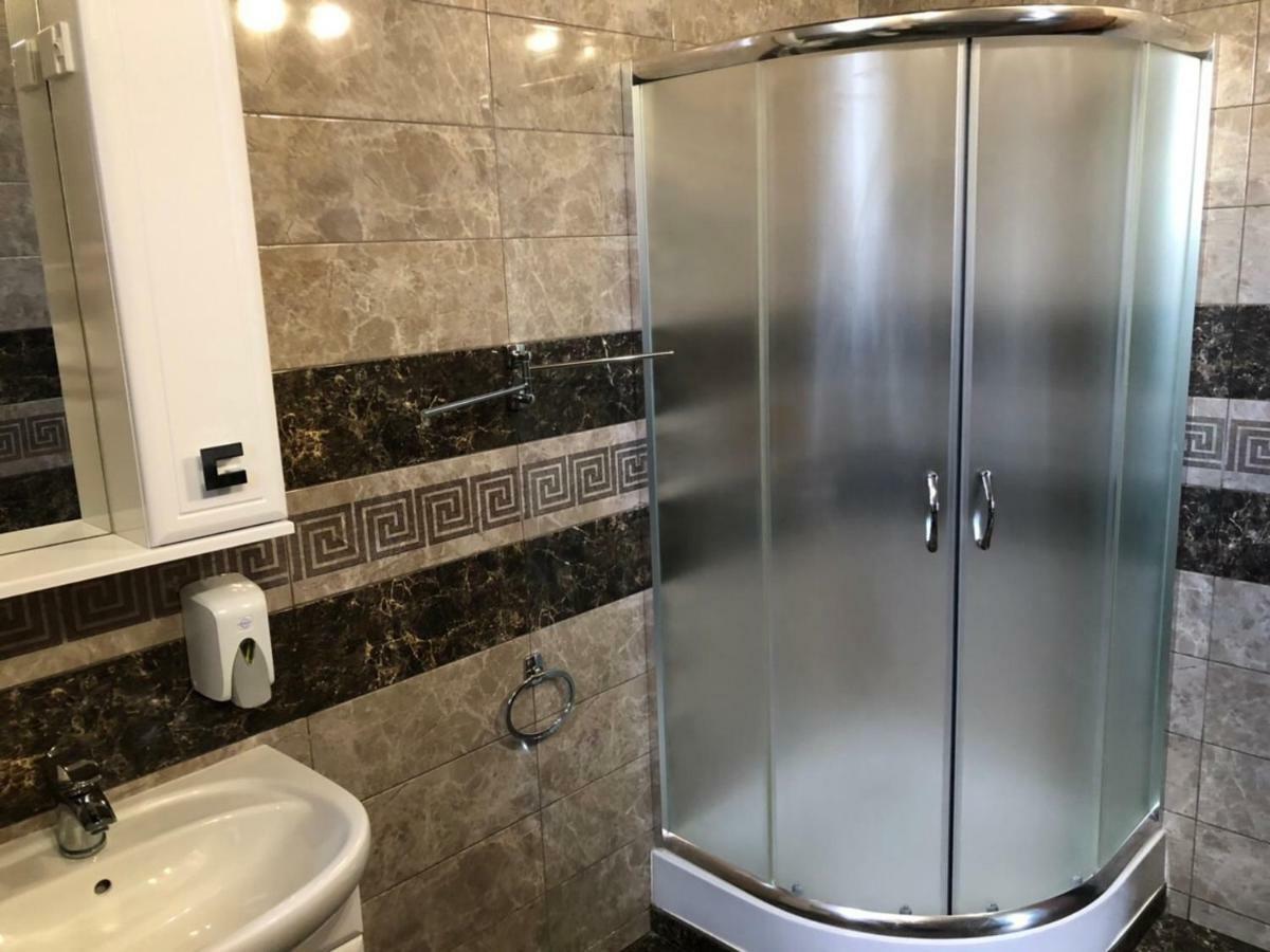 Apelsin Hotel Bilhorod-Dnistrovsʼkyy Екстериор снимка