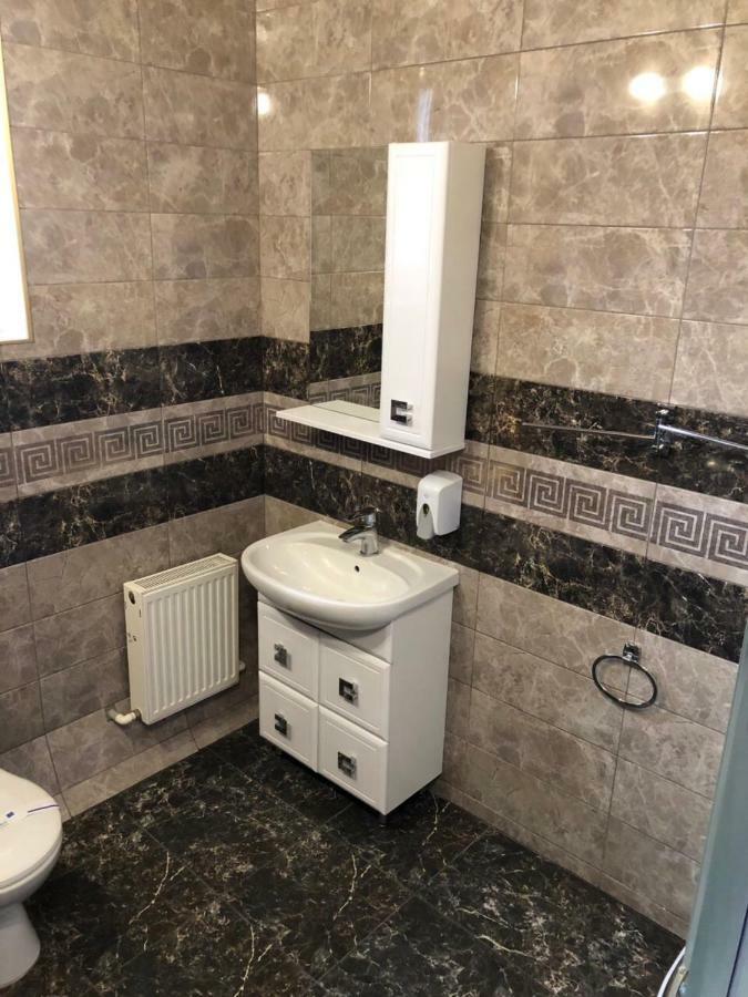Apelsin Hotel Bilhorod-Dnistrovsʼkyy Екстериор снимка
